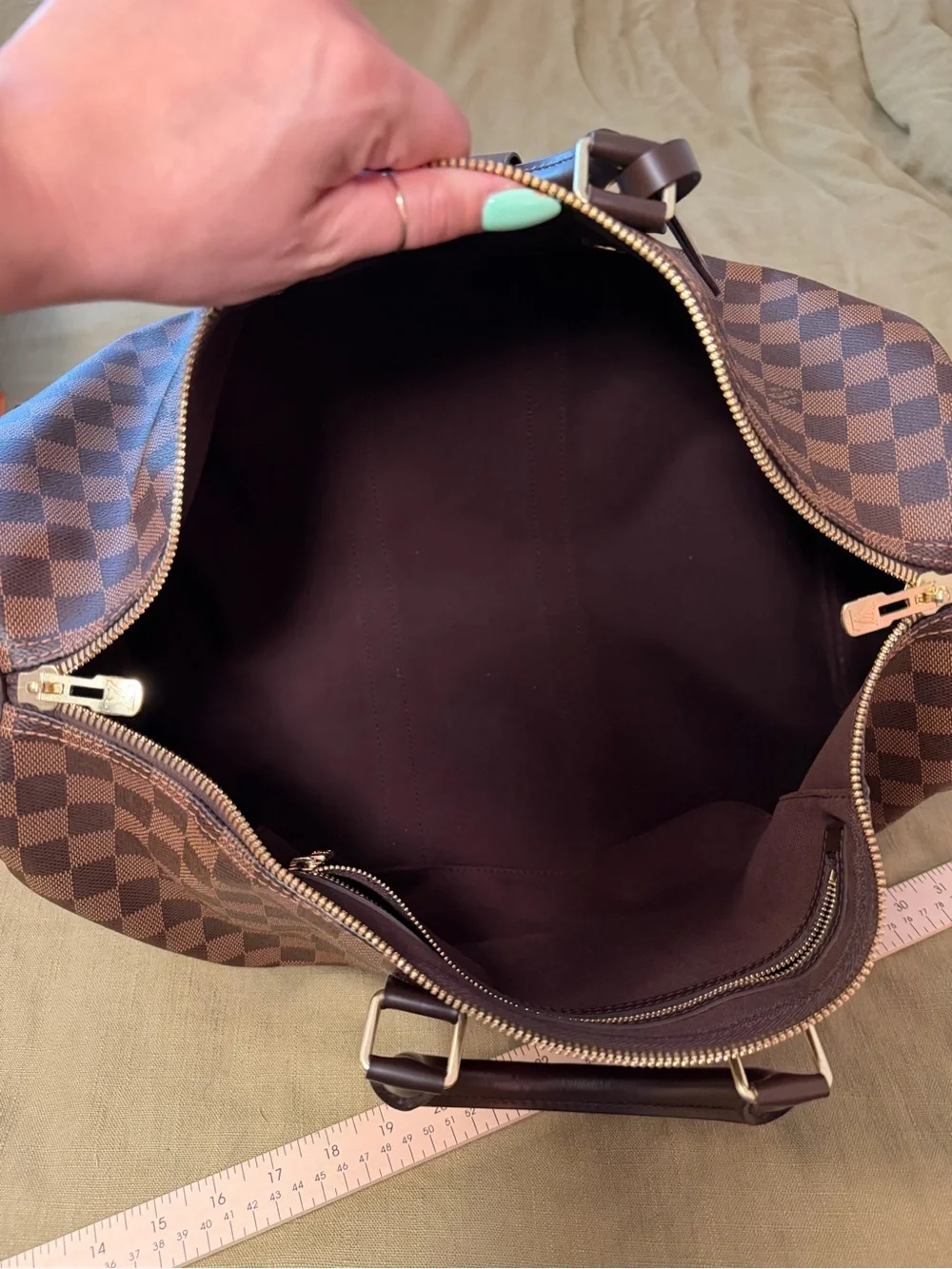 Louis Vuitton Keepall Bandouliere 45 Damier Ebene - Picture 6 of 9